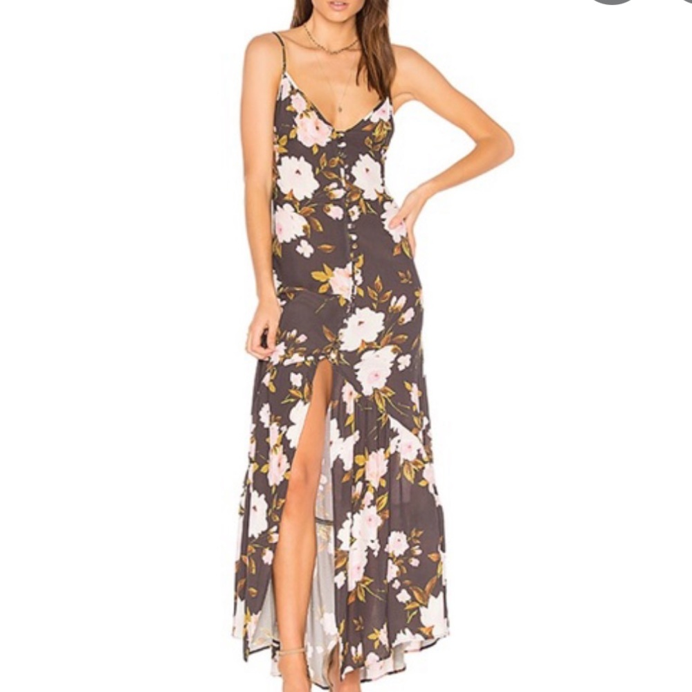Sexy FLYNN SKYE dress 🖤  boho BUTTON DETAIL, BACKLESS with slit - Picture 7 of 8